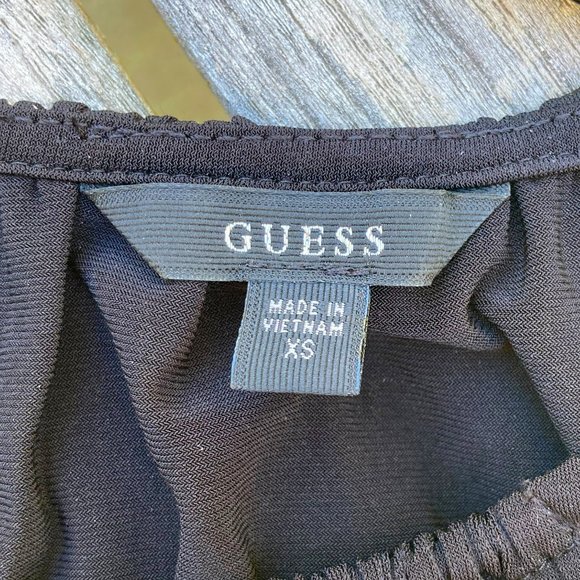 GUESS🔥Black Keyhole-Cutout Long Sleeve Top Blouse - Size XSmall - Picture 8 of 9